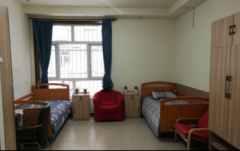 <b>屋顶农园曲供无机蔬菜经农药残留检测后进</b>